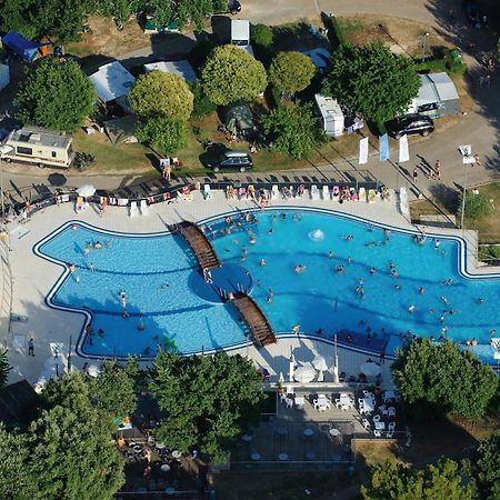 Maistra Camping Vestar Mobile Homes Rovinj Exteriér fotografie Aerial view