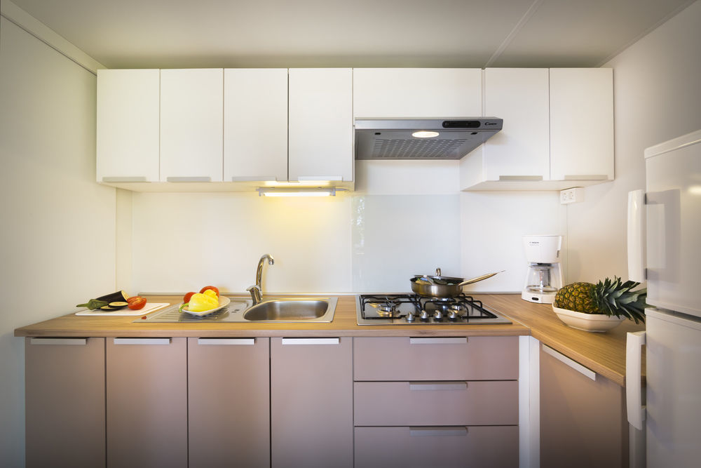 Maistra Camping Vestar Mobile Homes Rovinj Exteriér fotografie A modern Japanese kitchen