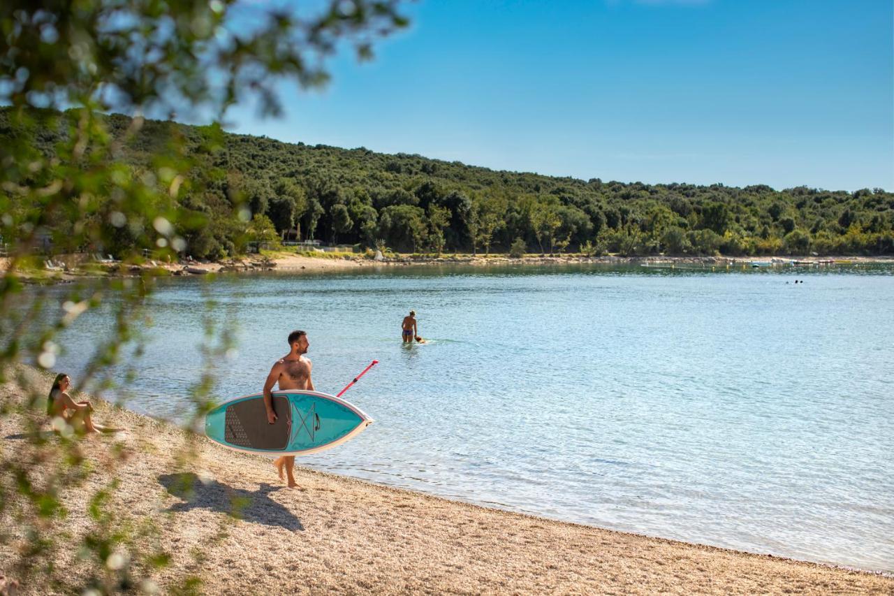 Maistra Camping Vestar Mobile Homes Rovinj Exteriér fotografie The beach at Lake Travis State Park