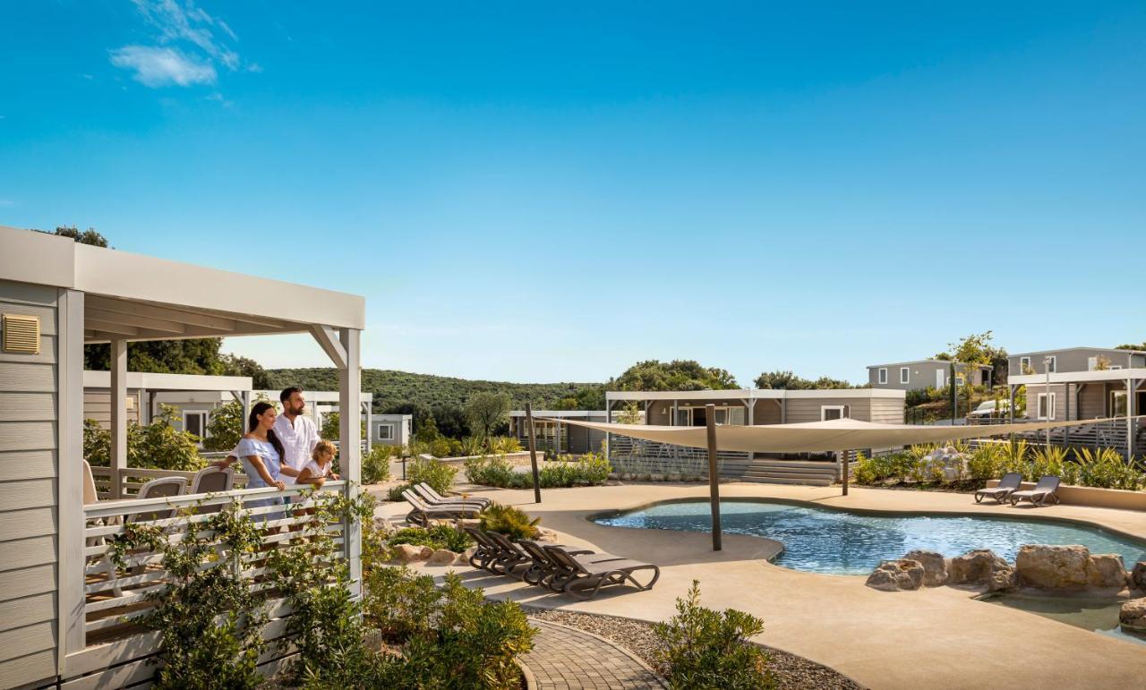 Maistra Camping Vestar Mobile Homes Rovinj Exteriér fotografie Club Med in Croatia
