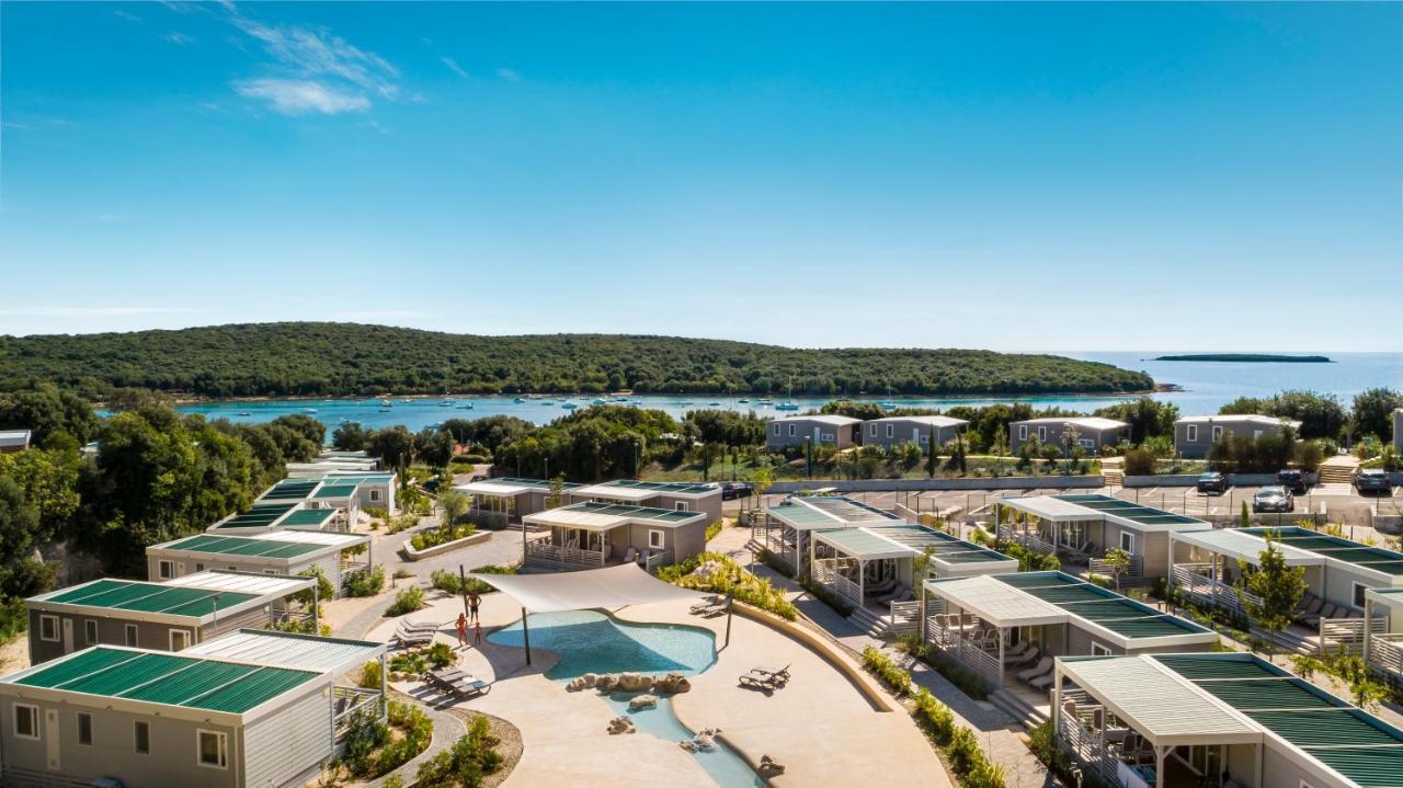 Maistra Camping Vestar Mobile Homes Rovinj Exteriér fotografie View of the resort